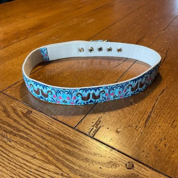 Women’s unique belt blue birds flowers - Picture 4 of 4